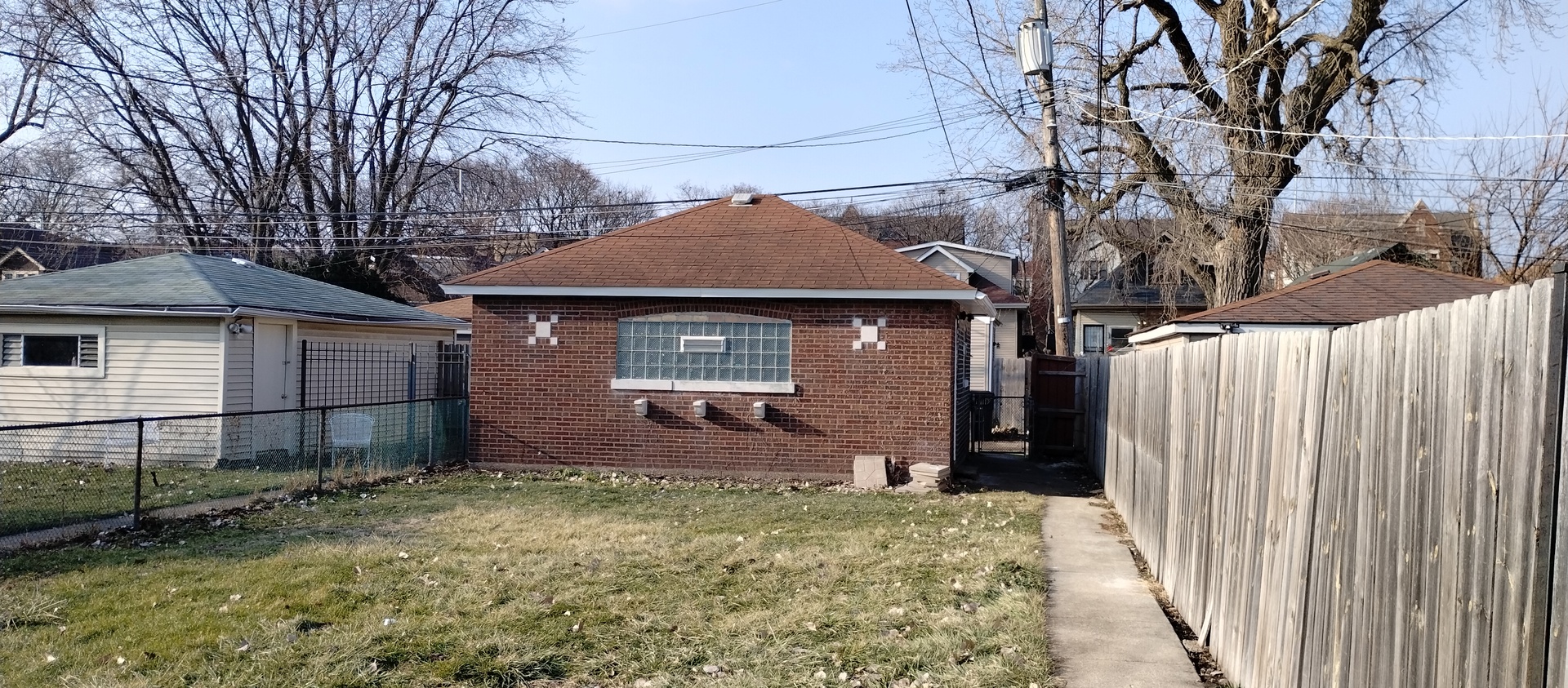 7926 S Michigan Avenue, Chicago, IL 60619