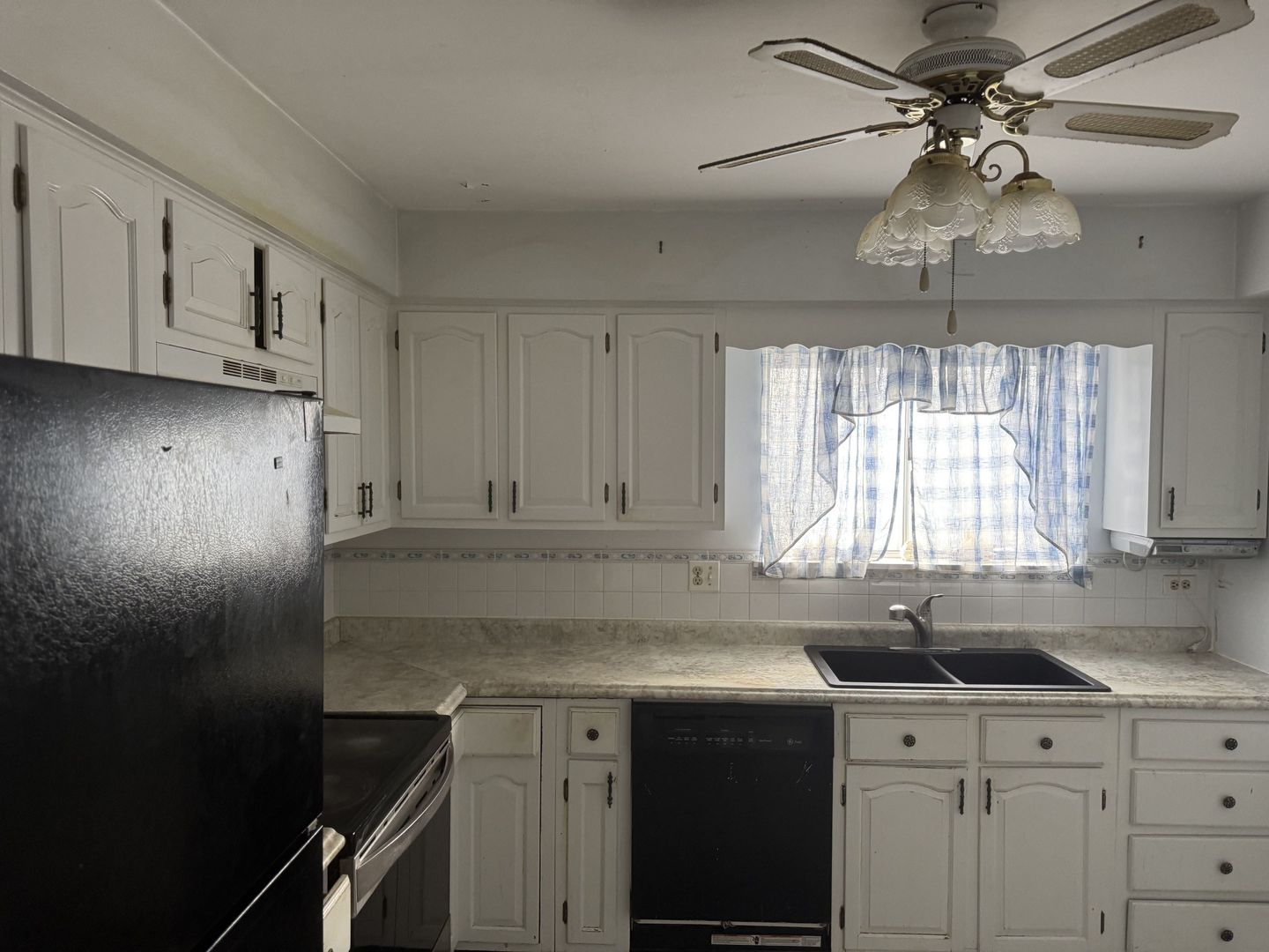 18400 Cherry Creek Drive #105, Homewood, IL 60430