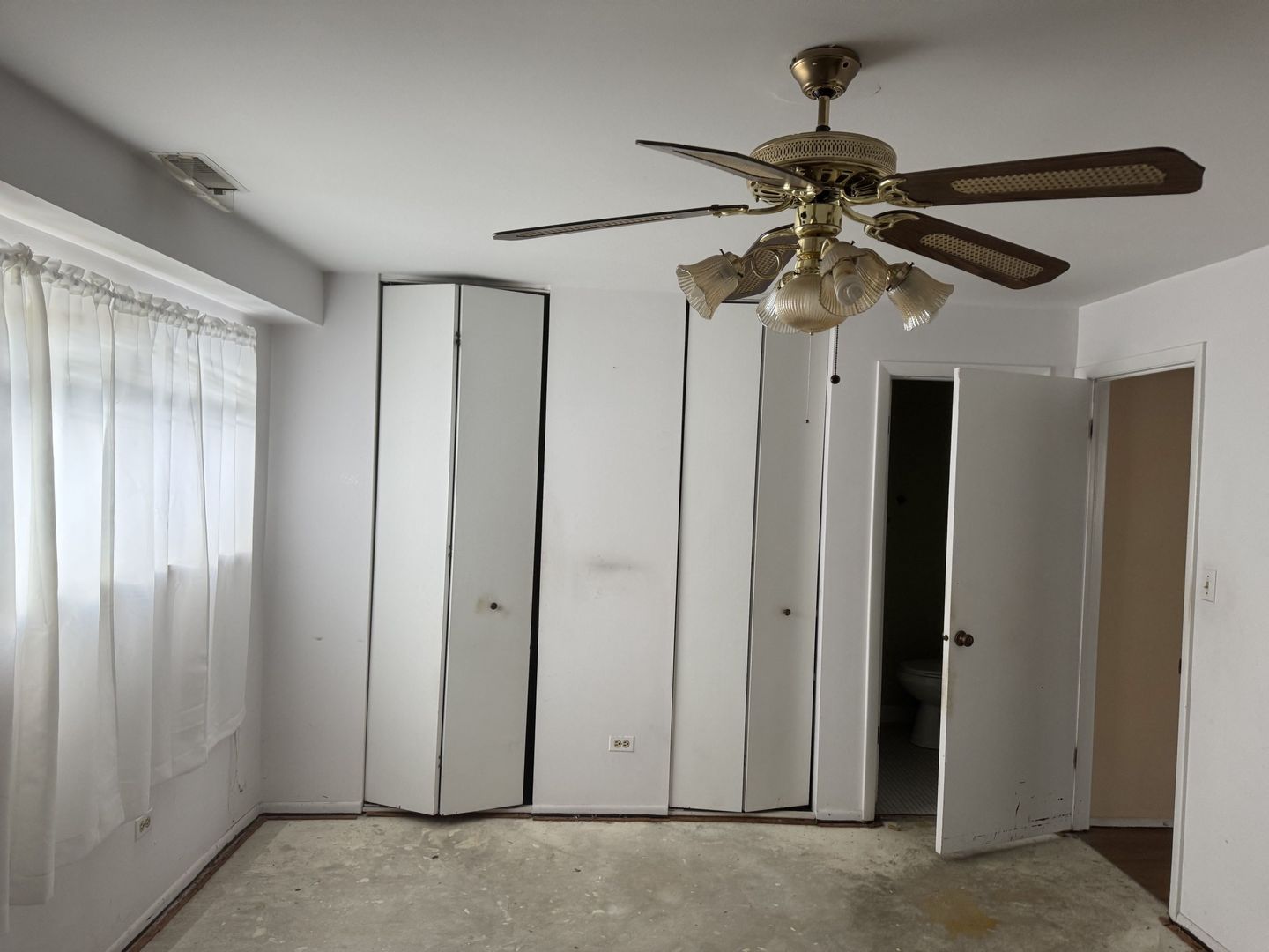 18400 Cherry Creek Drive #105, Homewood, IL 60430