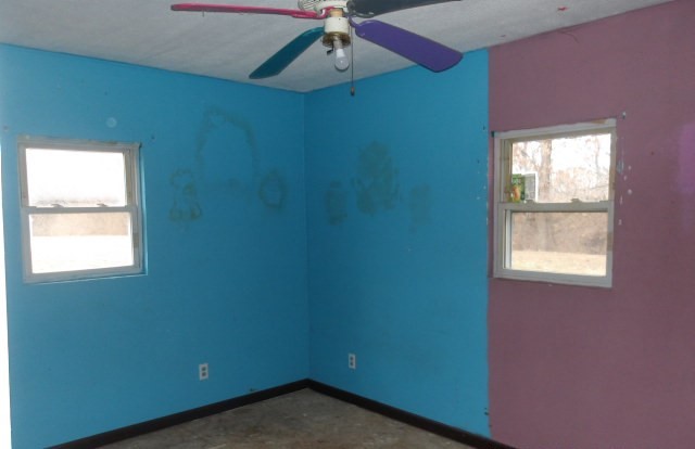 120 S Lake Avenue, Vandalia, IL 62471