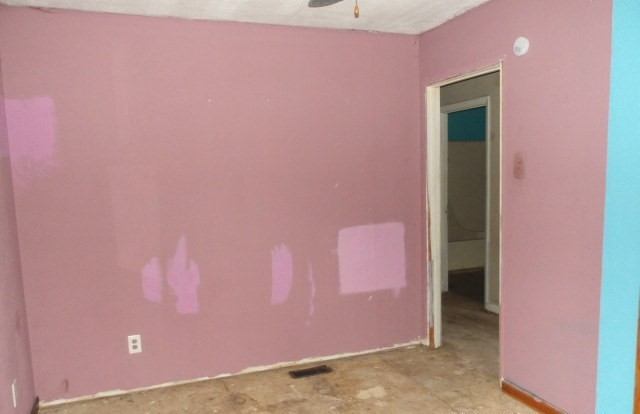 120 S Lake Avenue, Vandalia, IL 62471