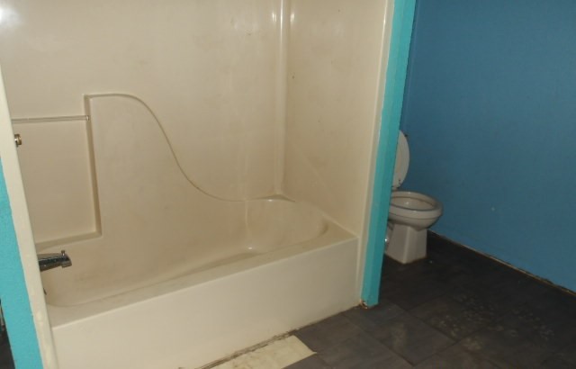 120 S Lake Avenue, Vandalia, IL 62471