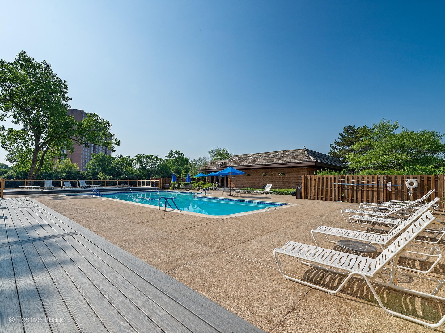 1401 Burr Oak Road #114B, Hinsdale, IL 60521