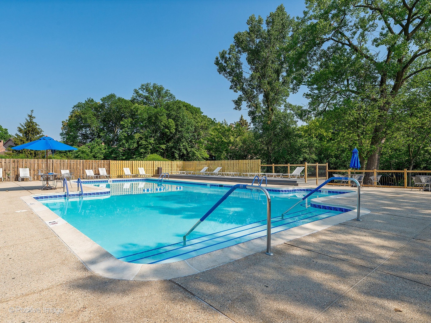 1401 Burr Oak Road #114B, Hinsdale, IL 60521