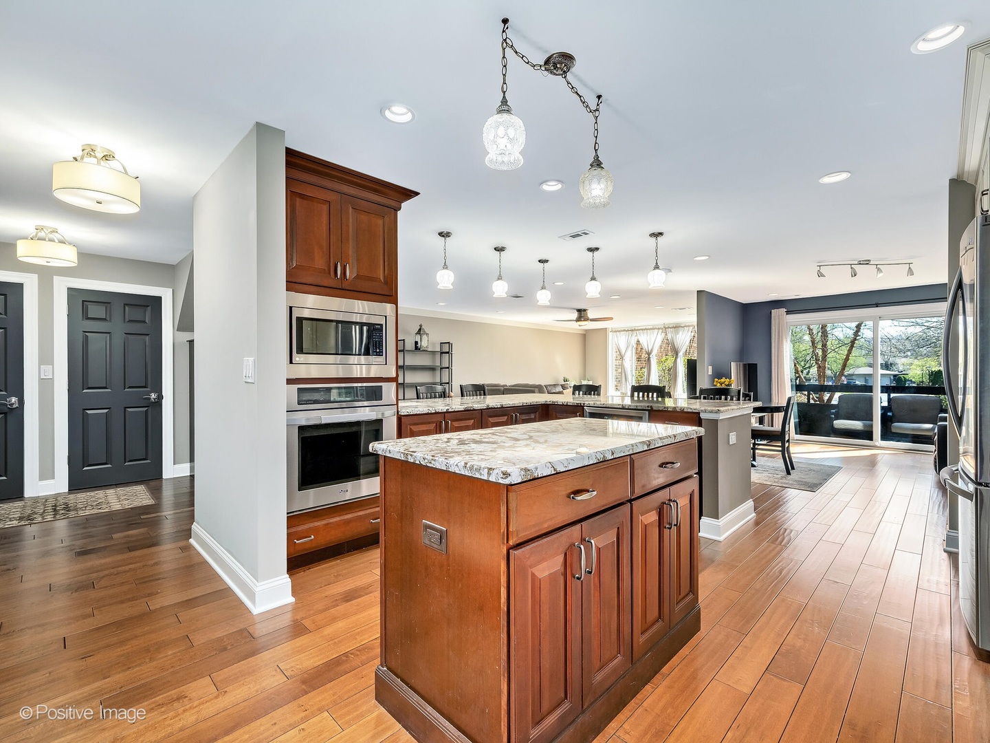 1401 Burr Oak Road #114B, Hinsdale, IL 60521