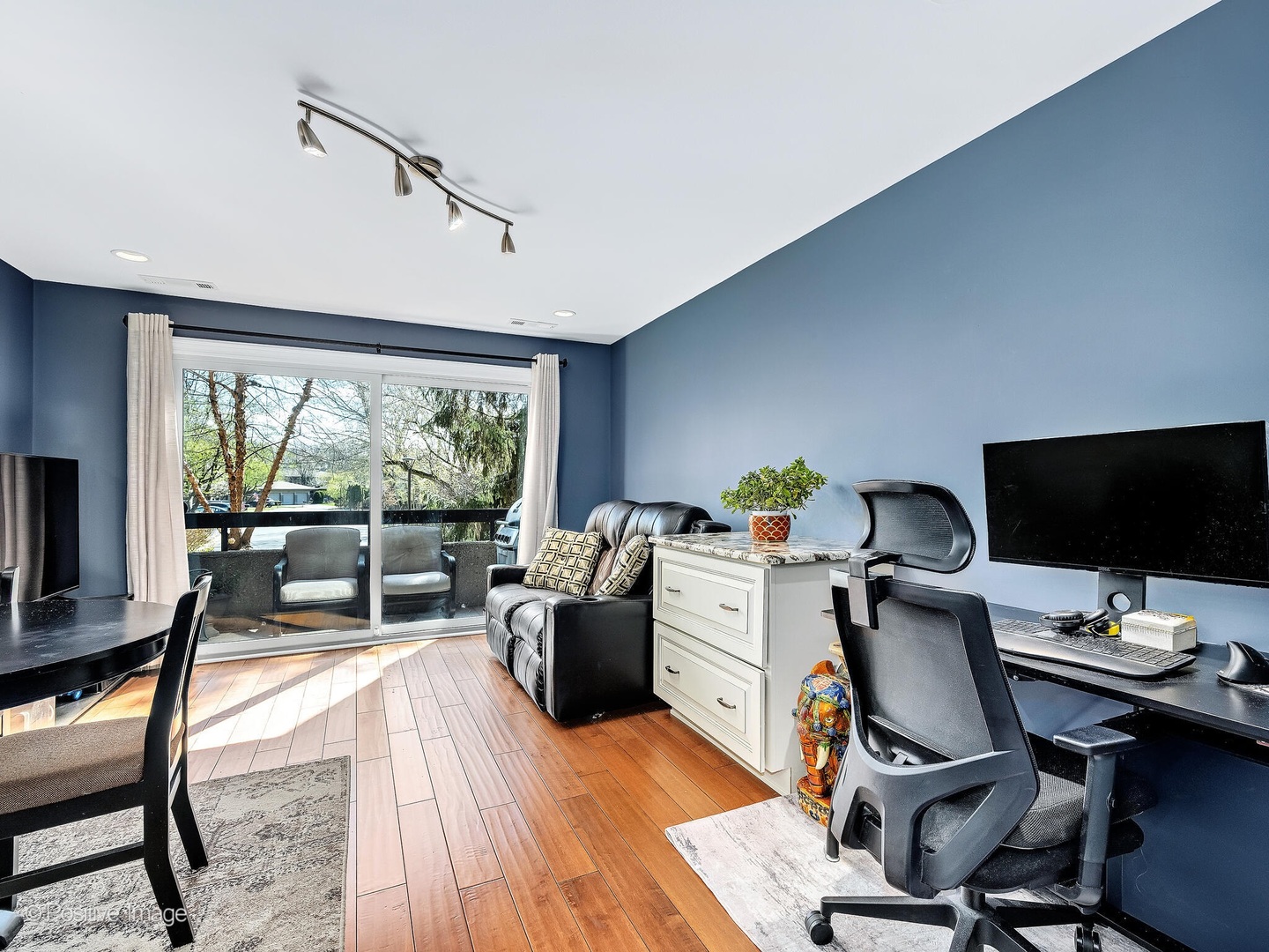 1401 Burr Oak Road #114B, Hinsdale, IL 60521