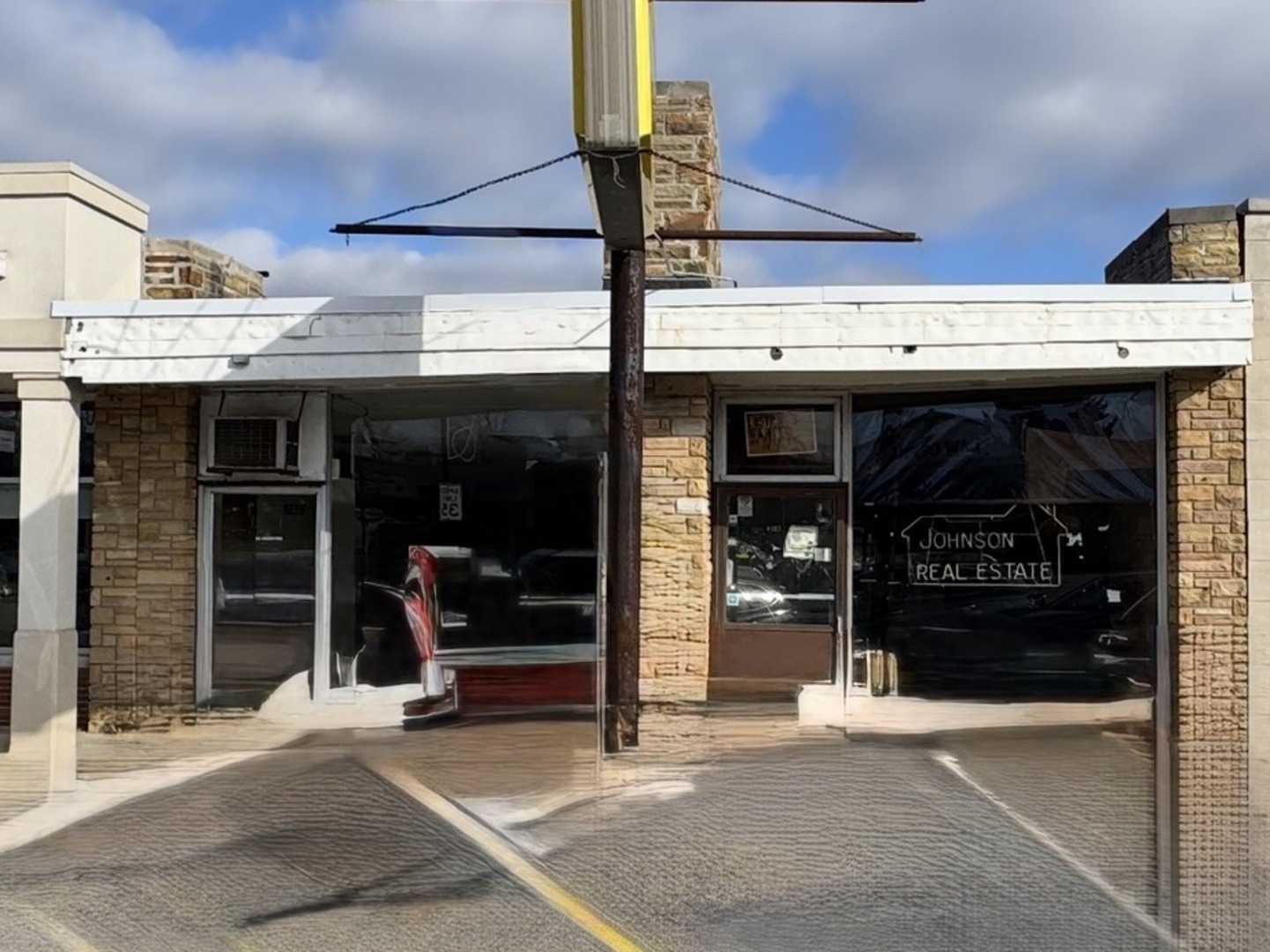 8137 N Milwaukee Avenue, Niles, IL 60714