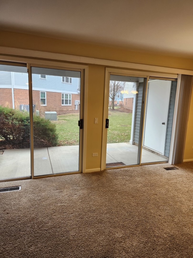 1403 Plum Court #B, Mount Prospect, IL 60056