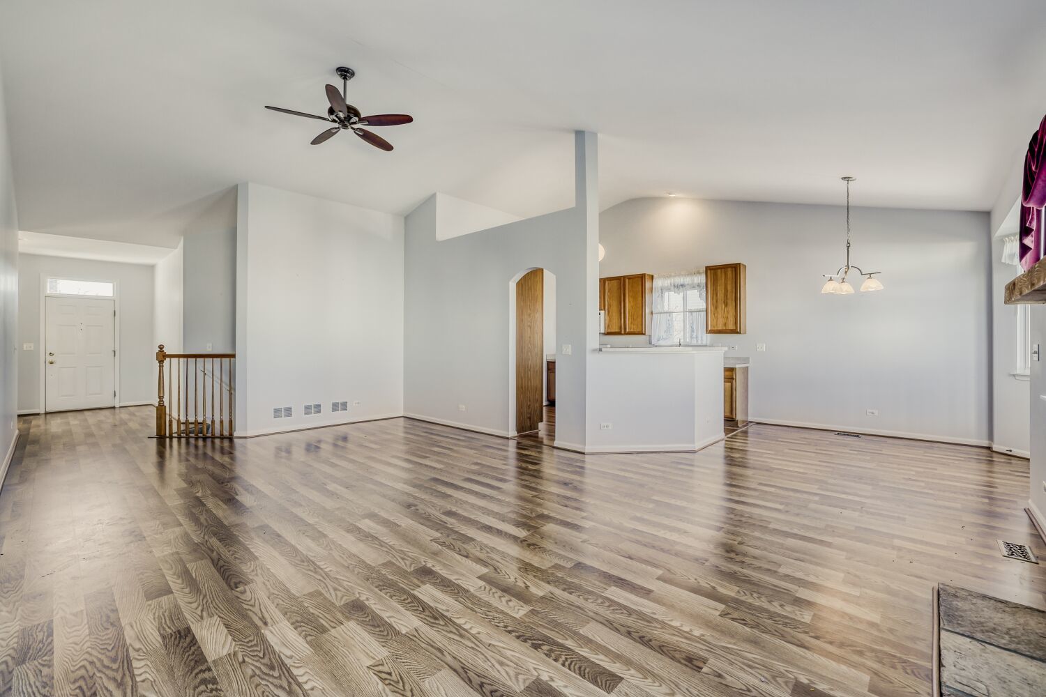 624 Cameron Drive, Antioch, IL 60002