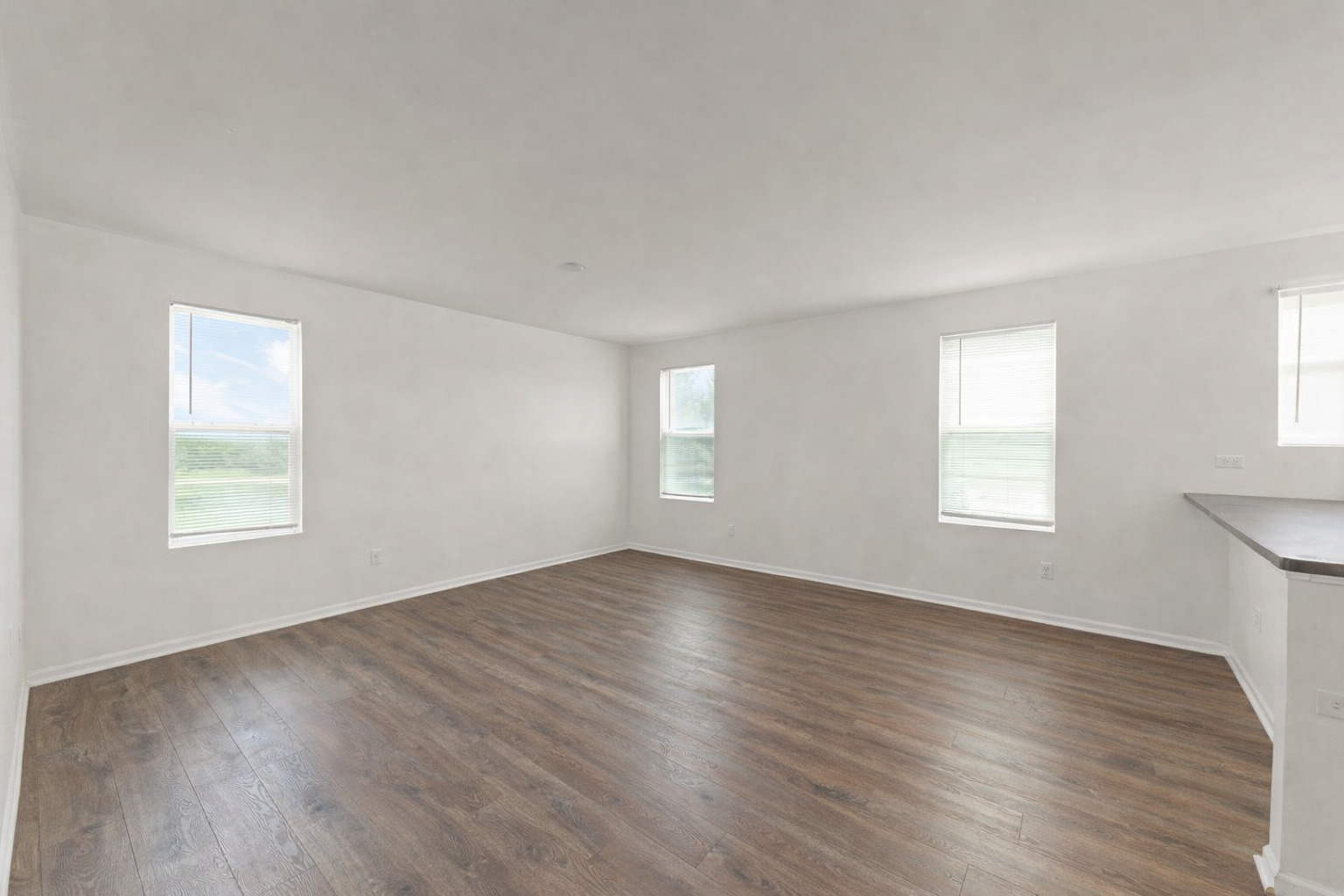 114 Schmidt Court, Plano, IL 60545