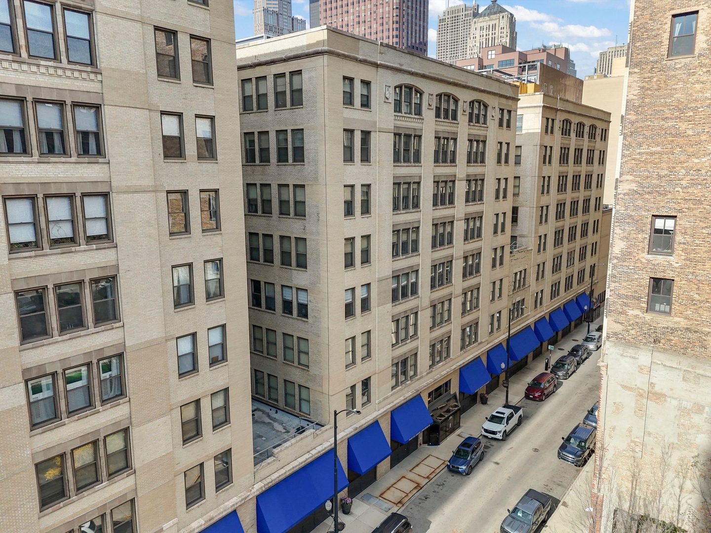 640 S Federal Street #702, Chicago, IL 60605