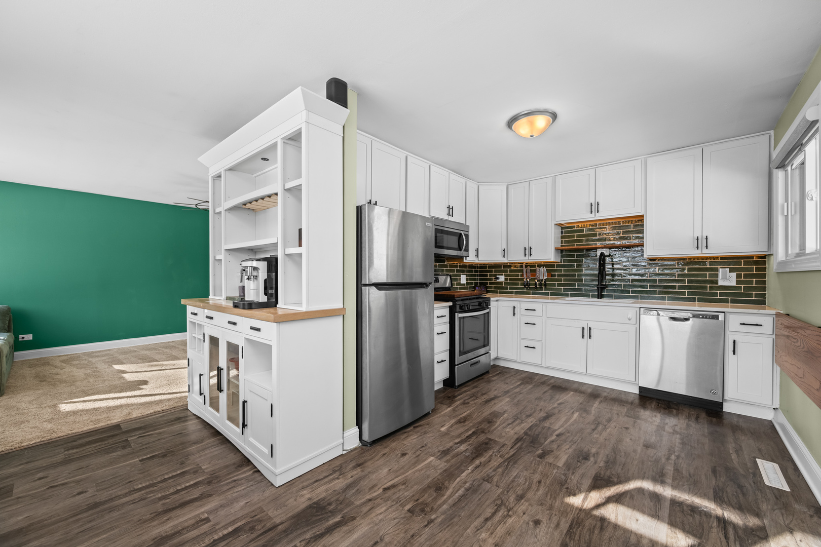 408 W Thomas Street, Arlington Heights, IL 60004