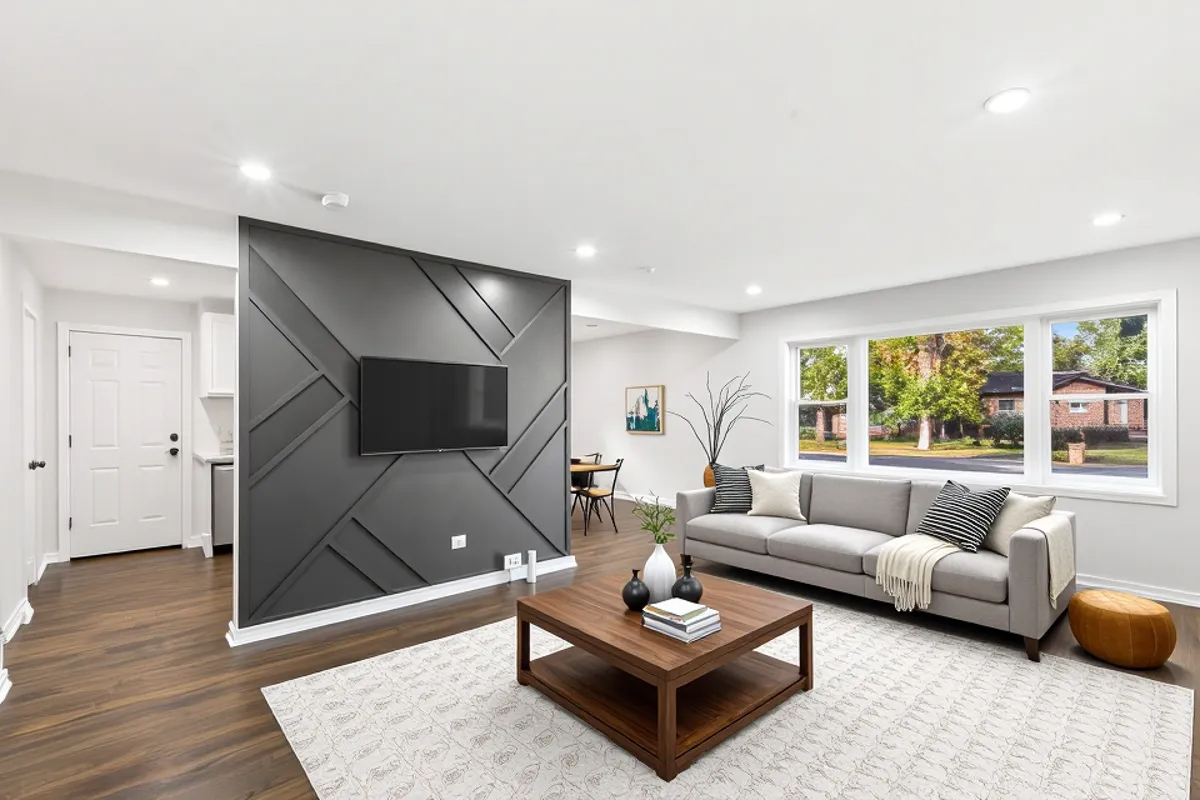 15041 Irving Avenue, Dolton, IL 60419