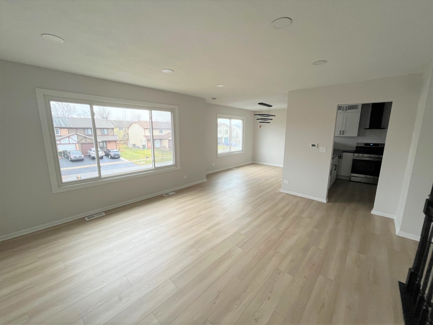 1842 Nautilus Lane, Hanover Park, IL 60133