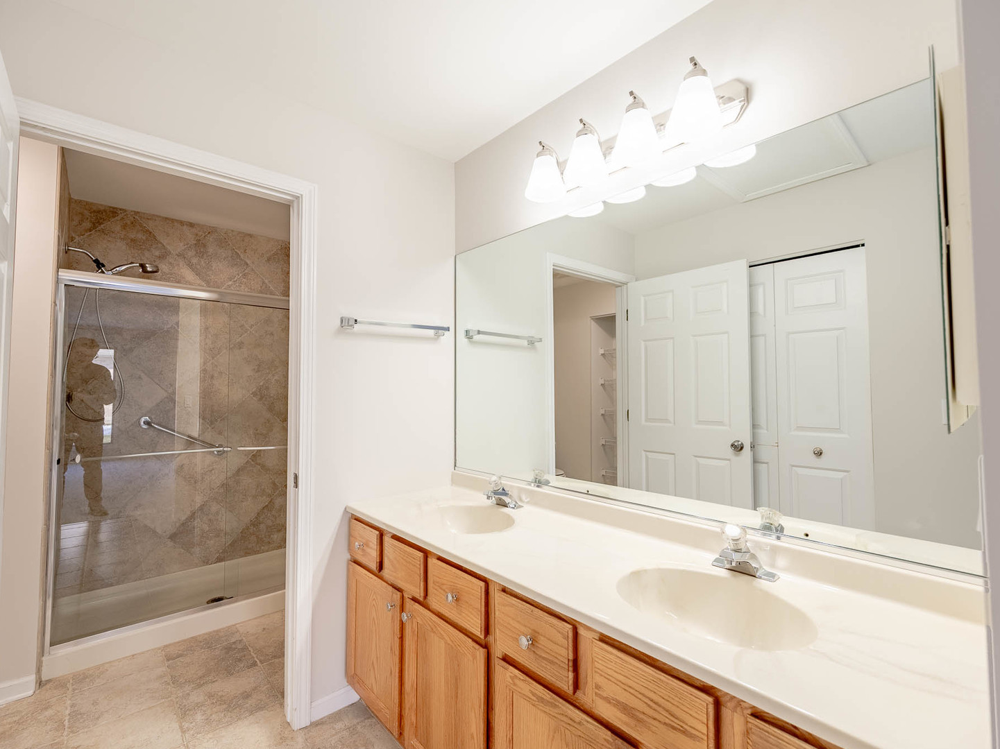 37 Corinth Drive #37, Tinley Park, IL 60477