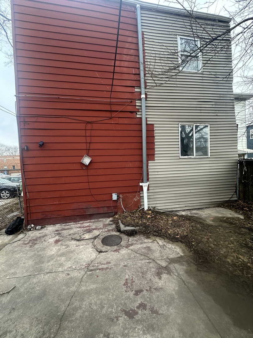 11809 S Indiana Avenue, Chicago, IL 60628