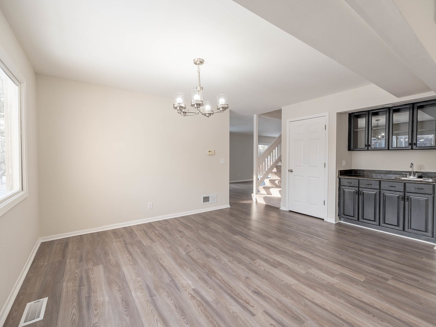 715 Concord Drive, Crystal Lake, IL 60014