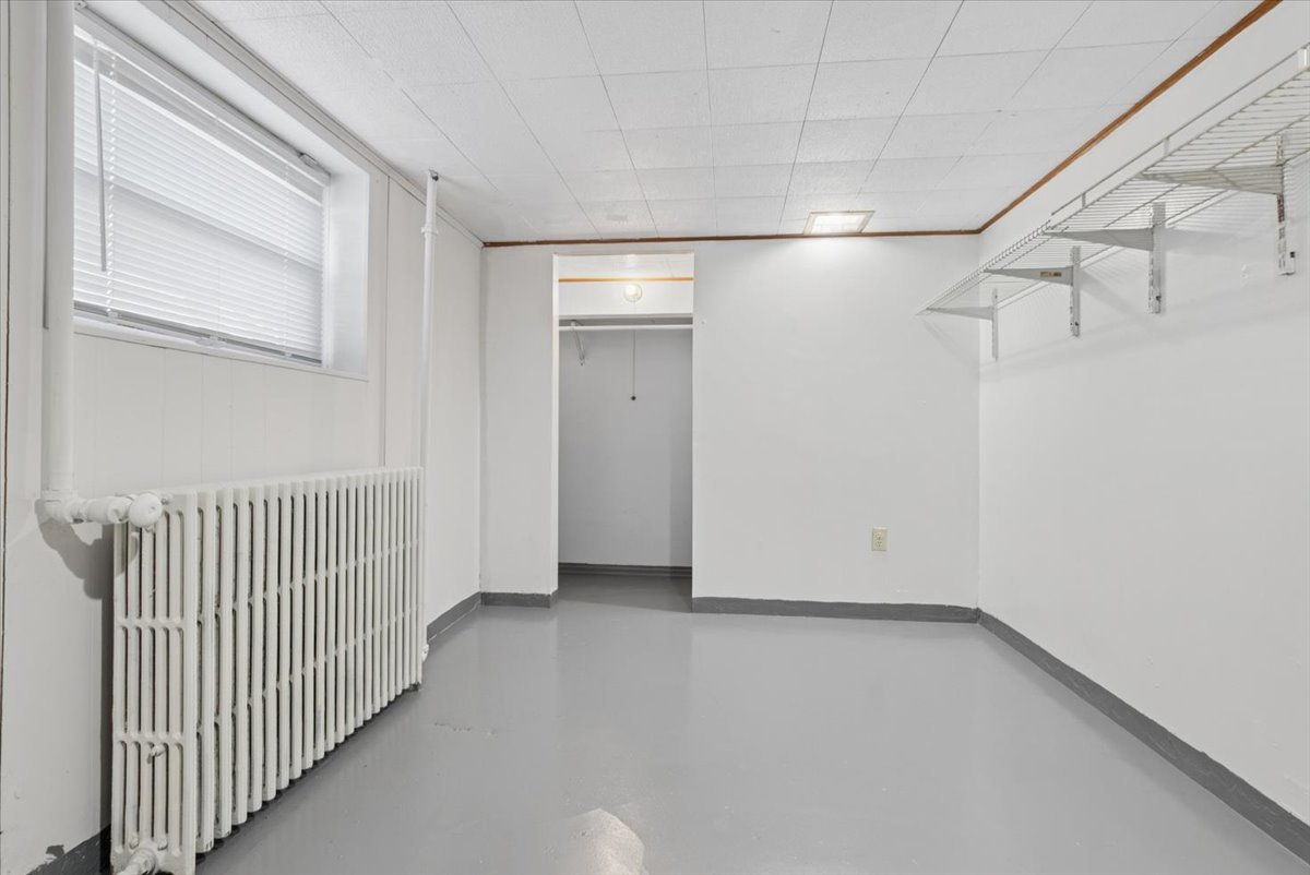 5701 S Maplewood Avenue, Chicago, IL 60629