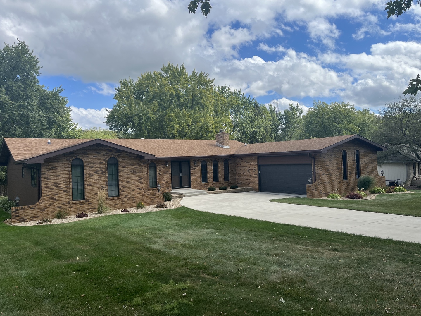 9739 Olcott Avenue, St. John, IN 46373