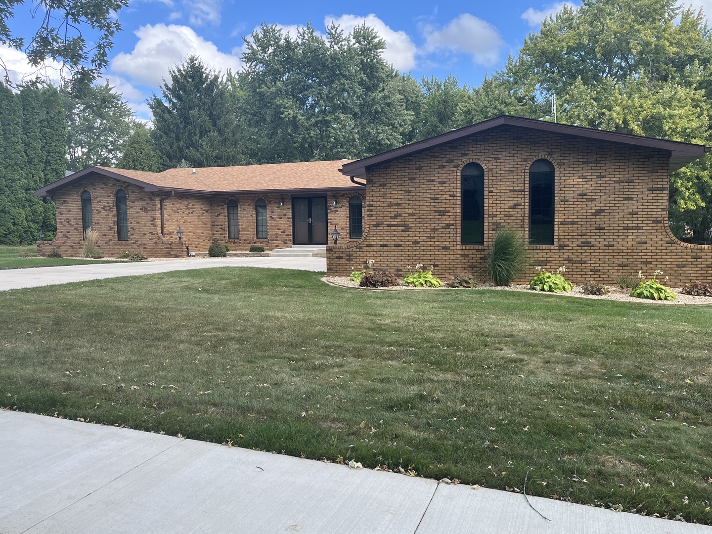 9739 Olcott Avenue, St. John, IN 46373