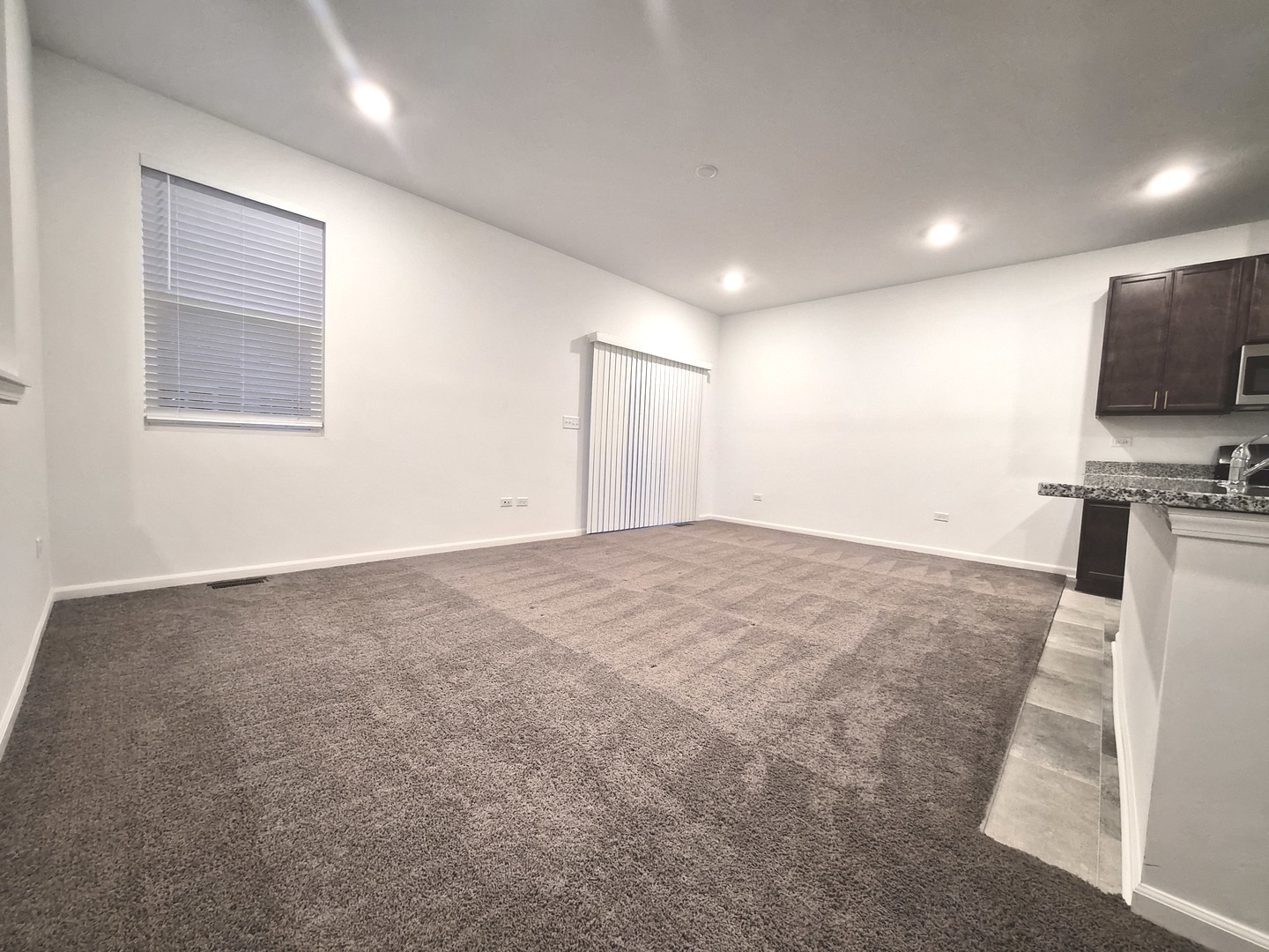 4391 Chelsea Manor Circle #4391, Aurora, IL 60504