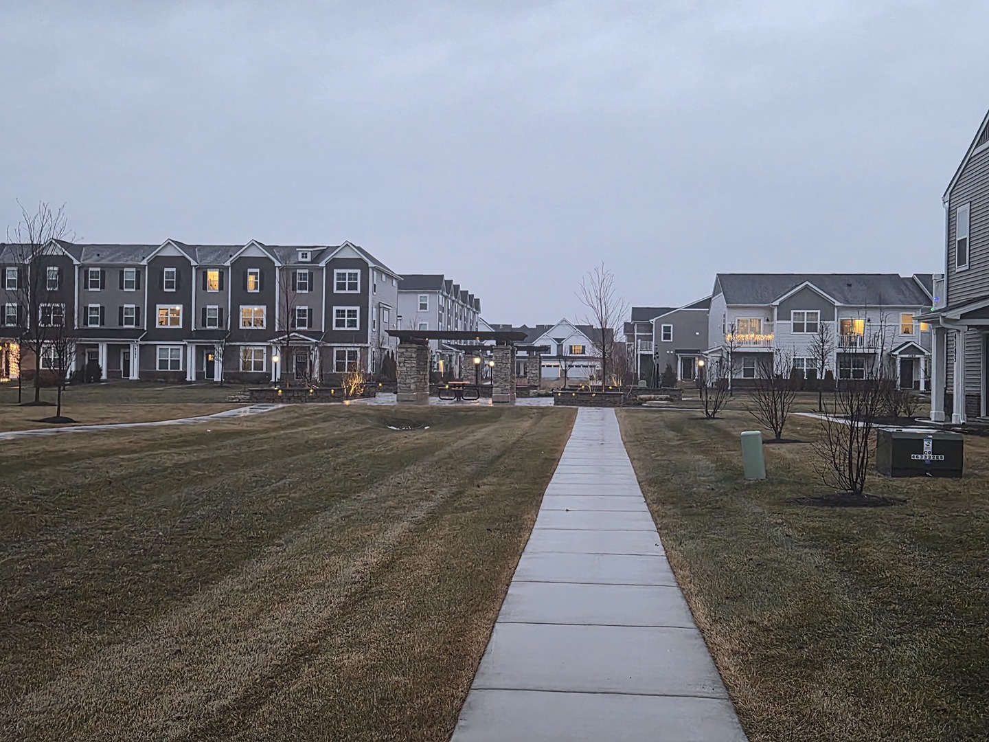 4391 Chelsea Manor Circle #4391, Aurora, IL 60504