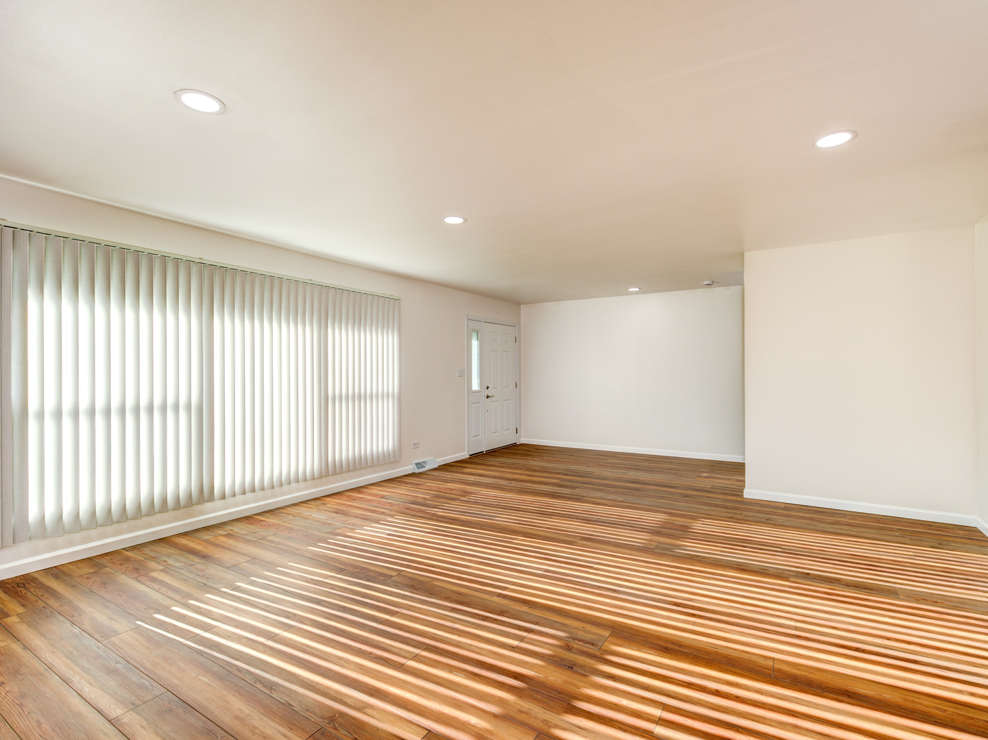 3316 Brookmeade Drive, Rolling Meadows, IL 60008