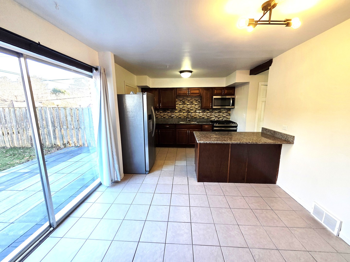 828 Lavergne Avenue, Wilmette, IL 60091