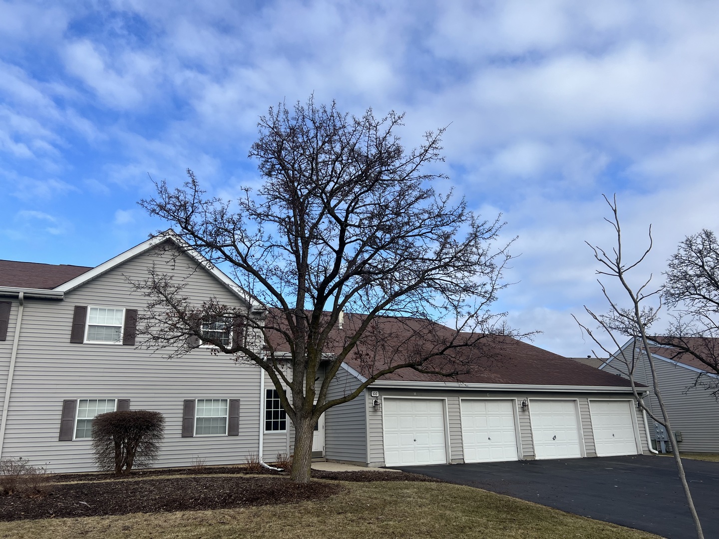 66 Gant Circle #D, Streamwood, IL 60107