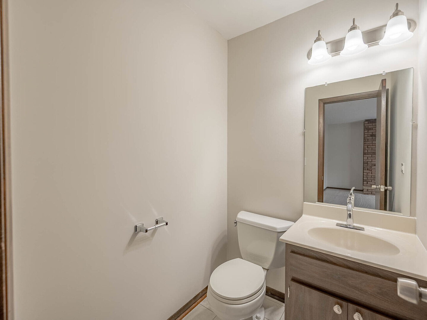 9836 W Paxton Drive, Beach Park, IL 60099