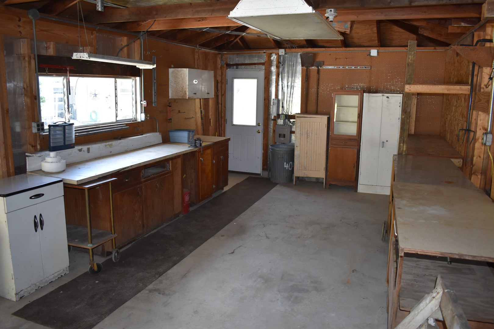 404 Wolfe Drive, Loda, IL 60948