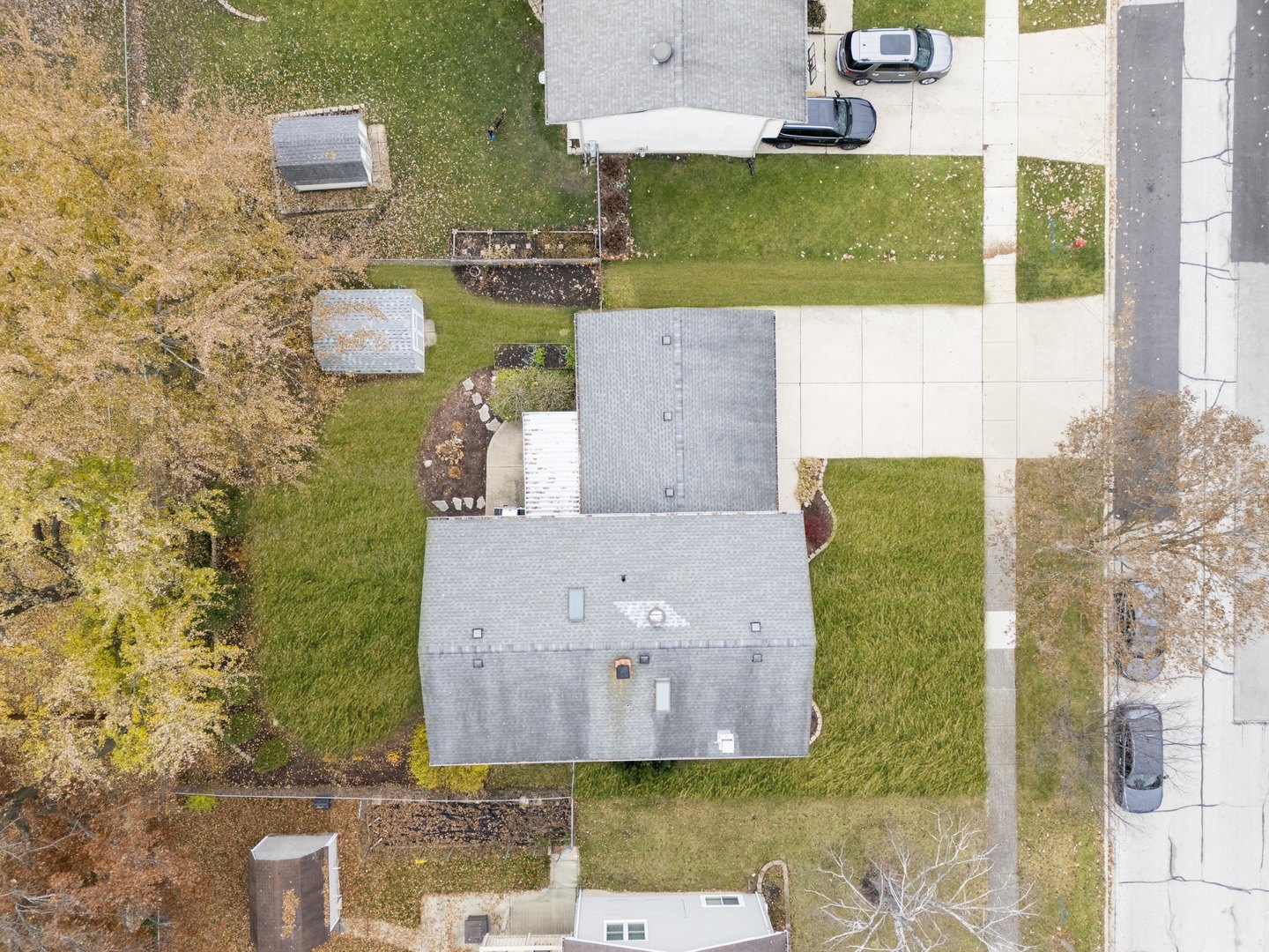 309 Plymouth Lane, Bloomingdale, IL 60108