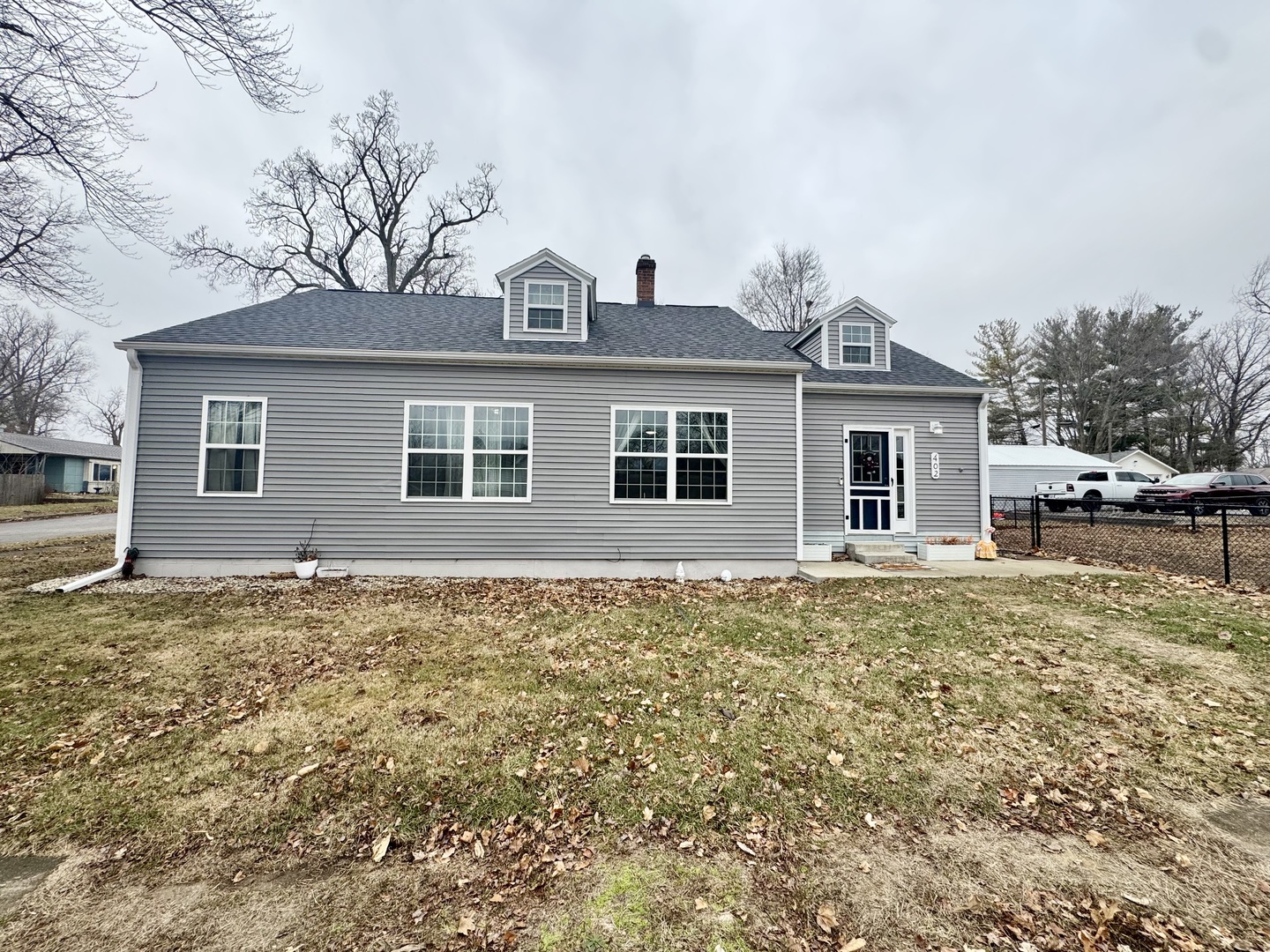 402 N Center Street, Colfax, IL 61728