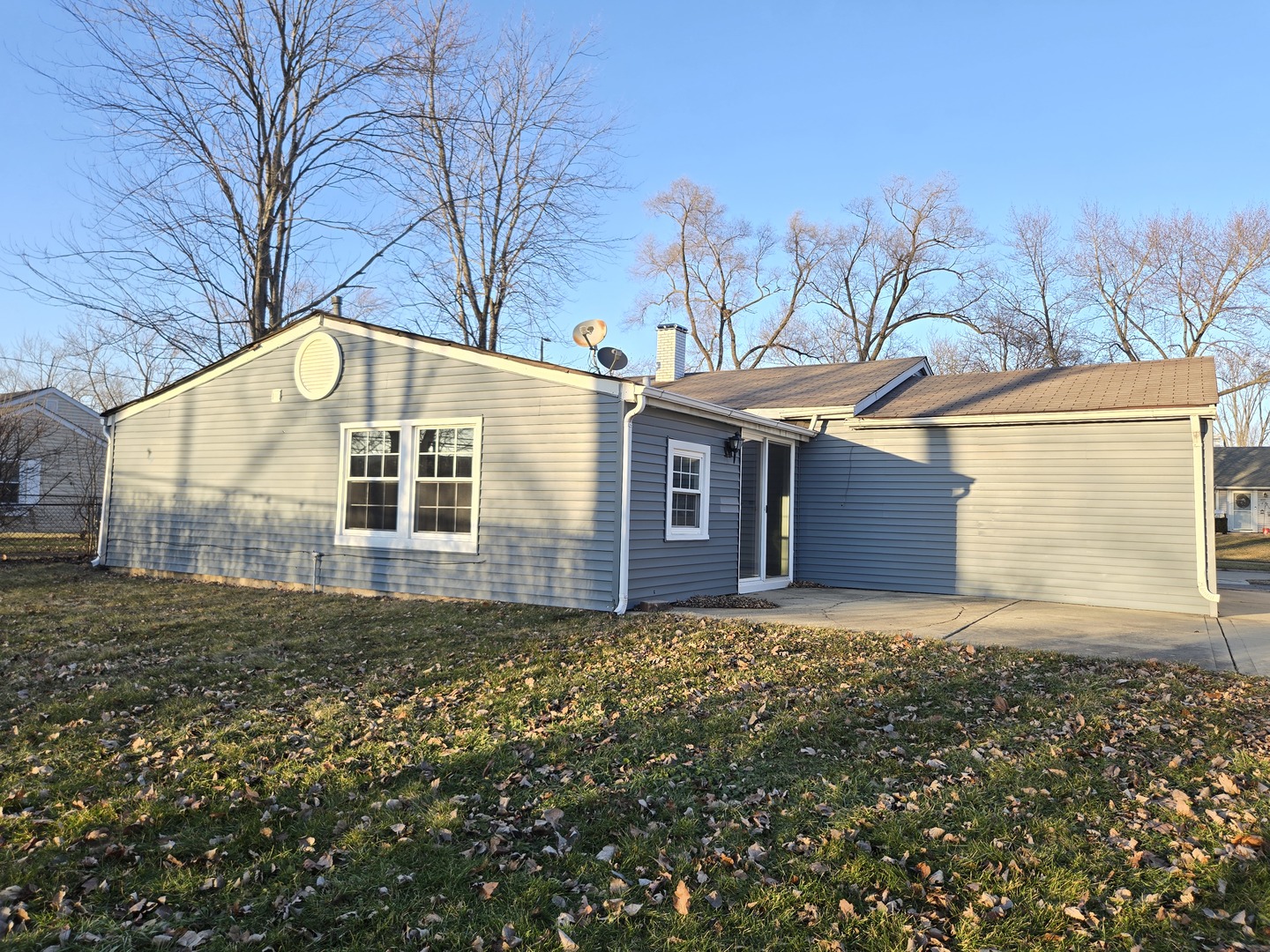 401 Berkley Place, Streamwood, IL 60107