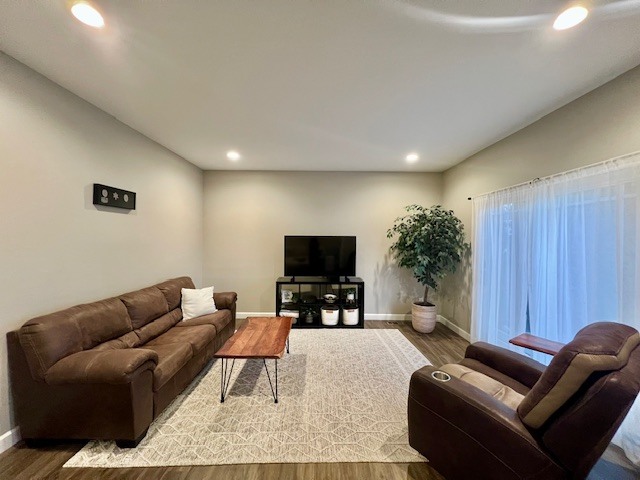 413 Moore Street, Clinton, IL 61727