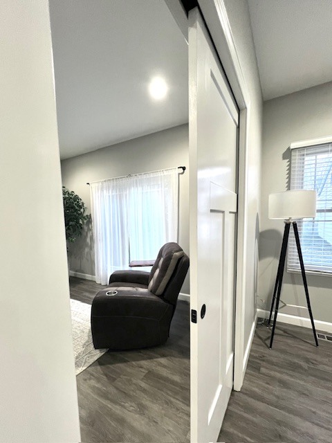 413 Moore Street, Clinton, IL 61727