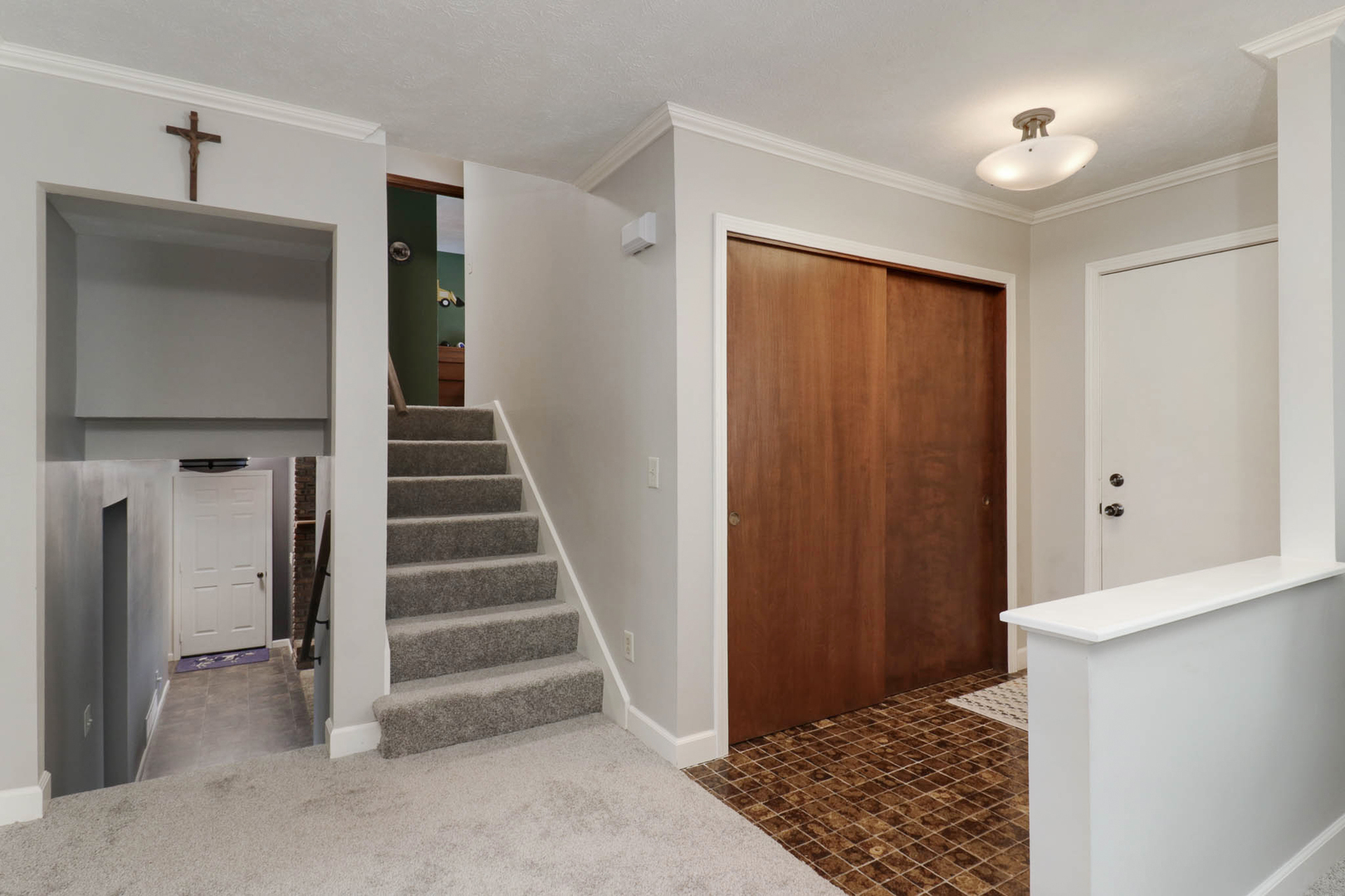 208 Hammitt Drive, Normal, IL 61761