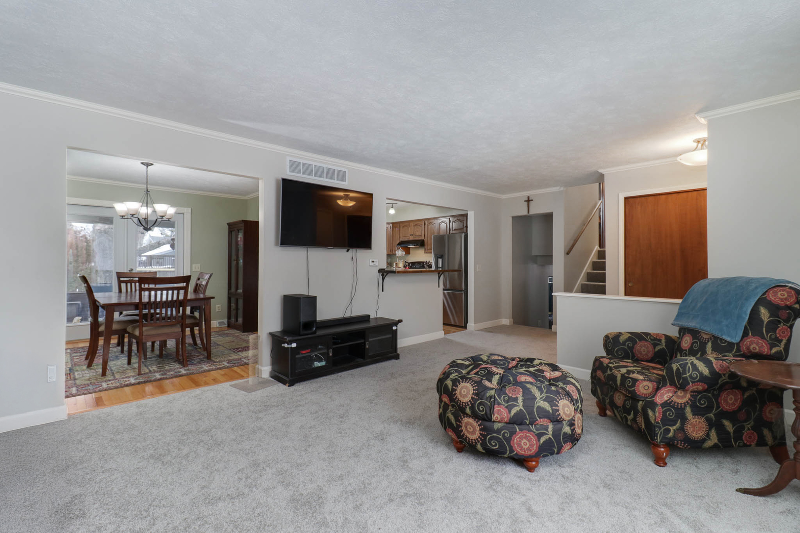 208 Hammitt Drive, Normal, IL 61761