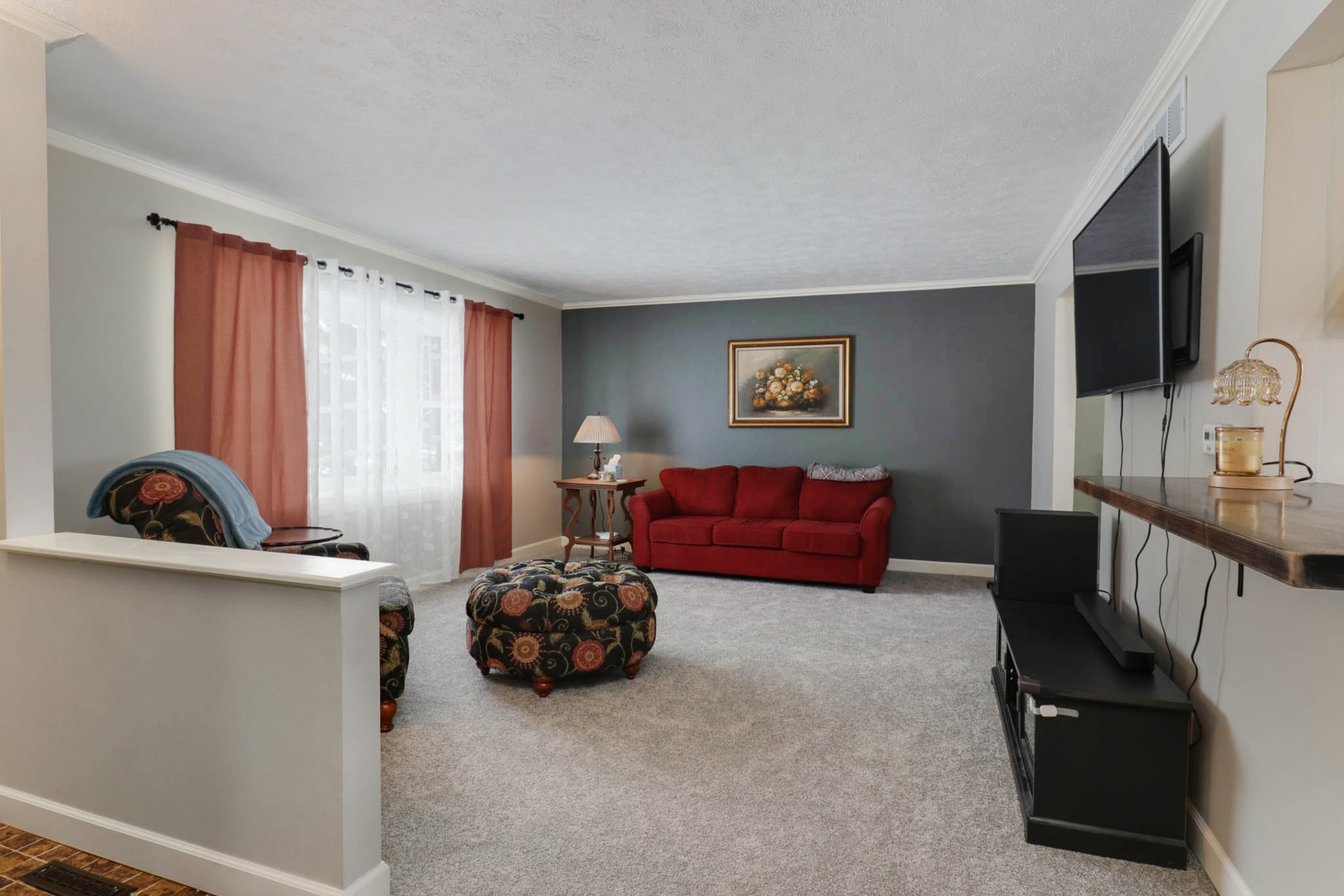 208 Hammitt Drive, Normal, IL 61761