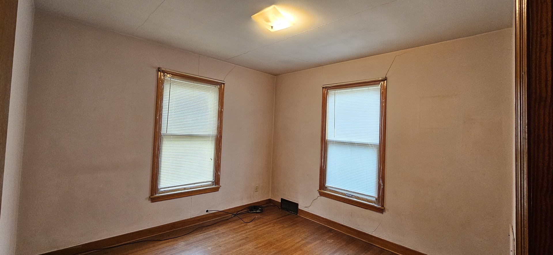 1203 W Washington Street, Ottawa, IL 61350