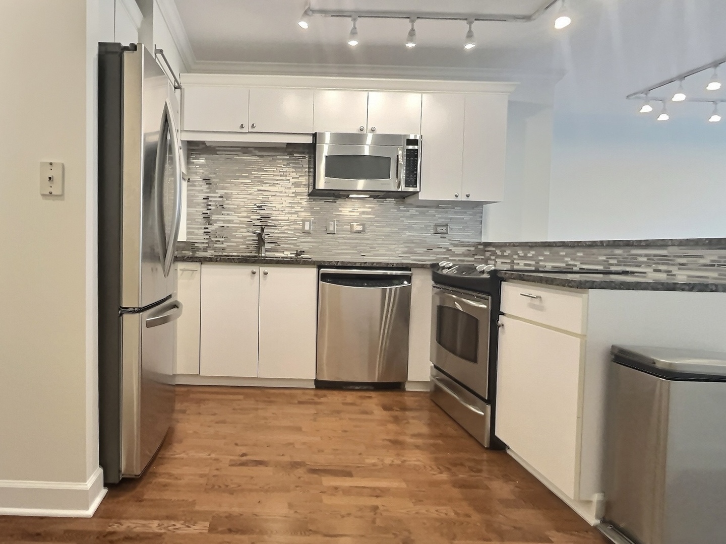 2 E Erie Street #1614, Chicago, IL 60611