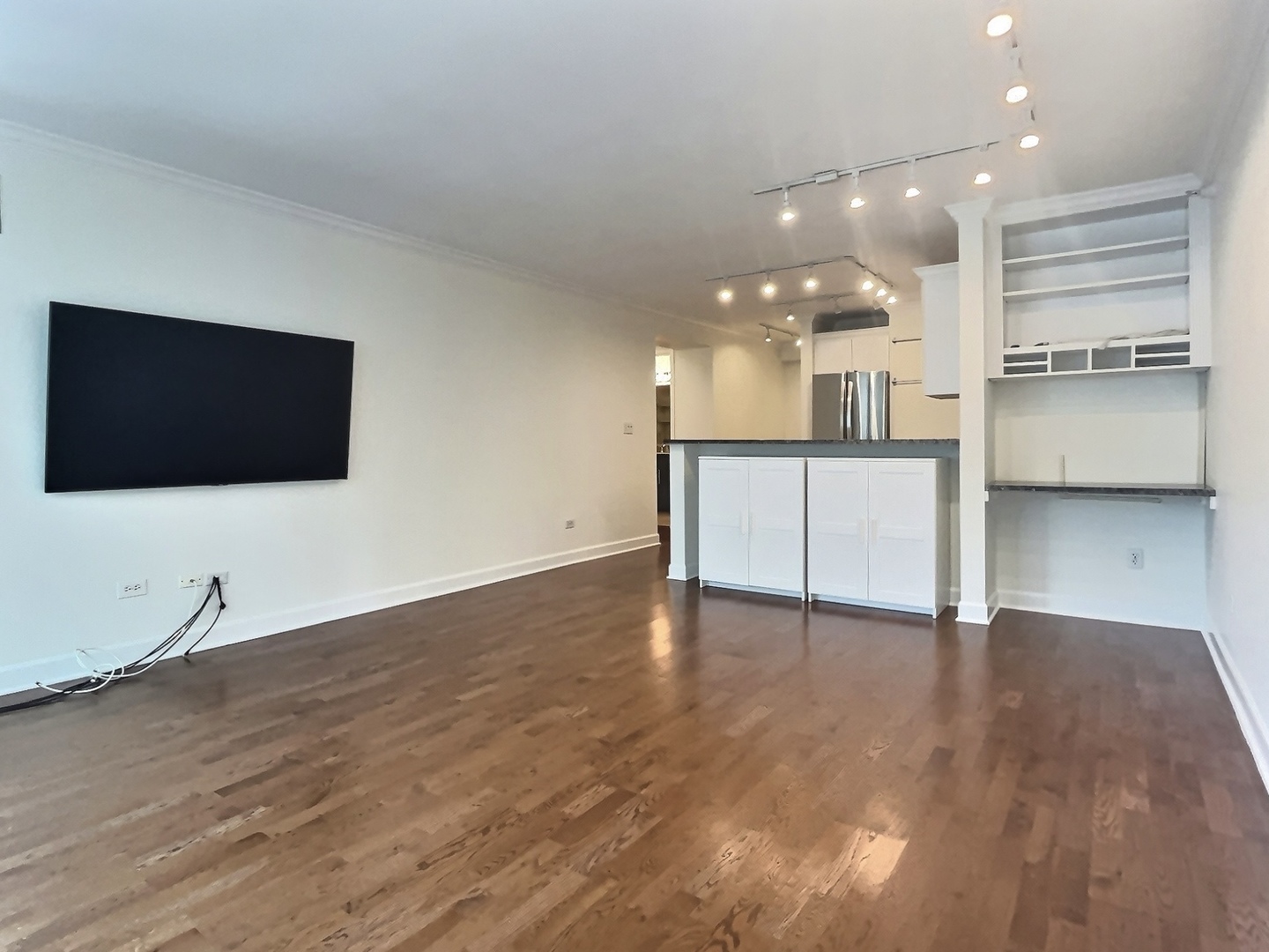 2 E Erie Street #1614, Chicago, IL 60611