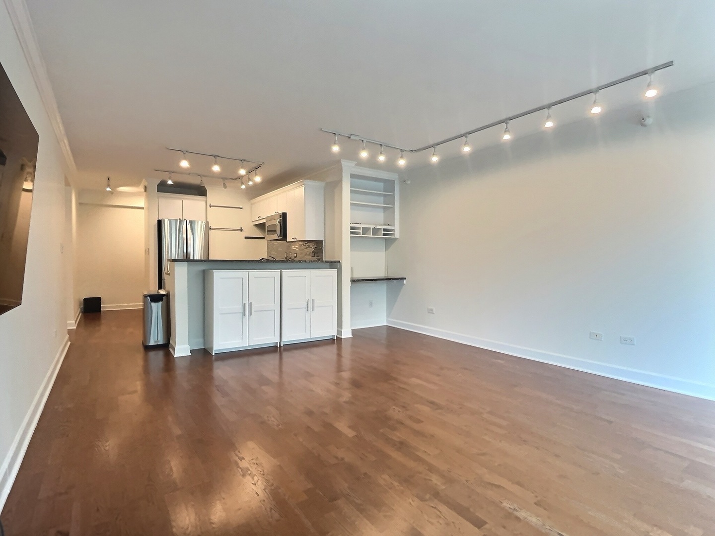 2 E Erie Street #1614, Chicago, IL 60611