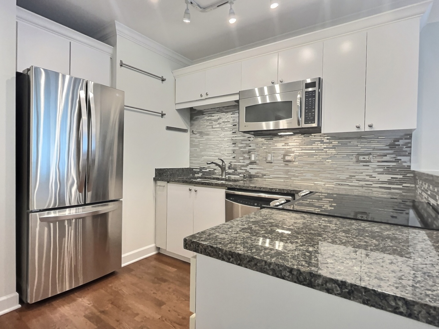 2 E Erie Street #1614, Chicago, IL 60611