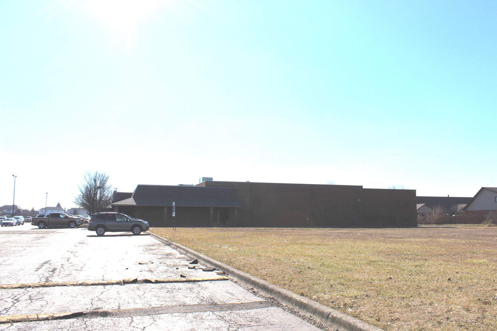 1009 W Laraway Road, New Lenox, IL 60451