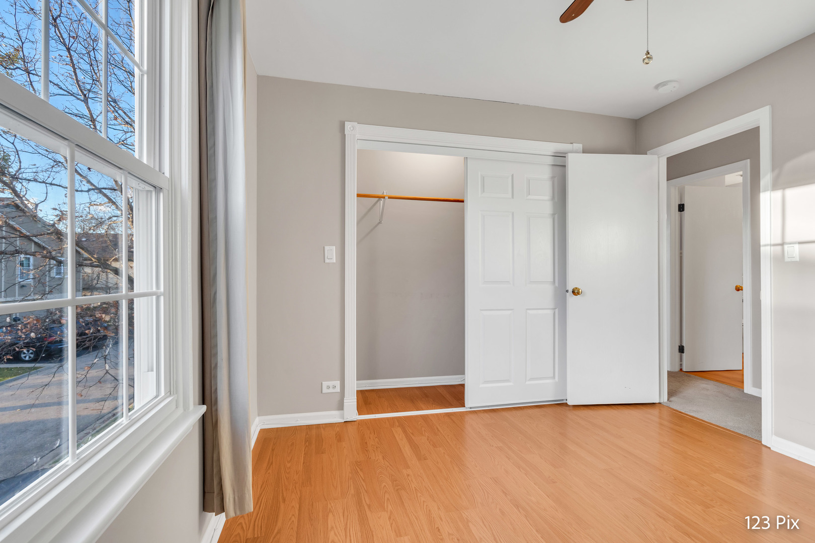 111 Brookwood Court #111, Vernon Hills, IL 60061