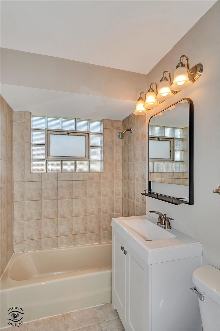 11404 S Millard Avenue, Chicago, IL 60655