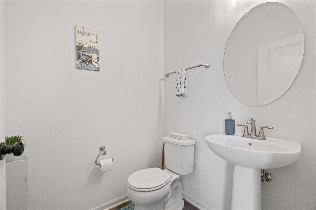 28609 Augusta Lane, Lakemoor, IL 60051