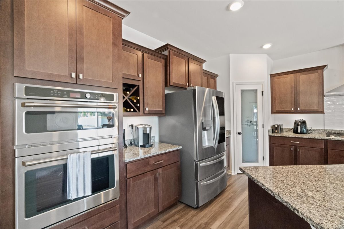 28609 Augusta Lane, Lakemoor, IL 60051