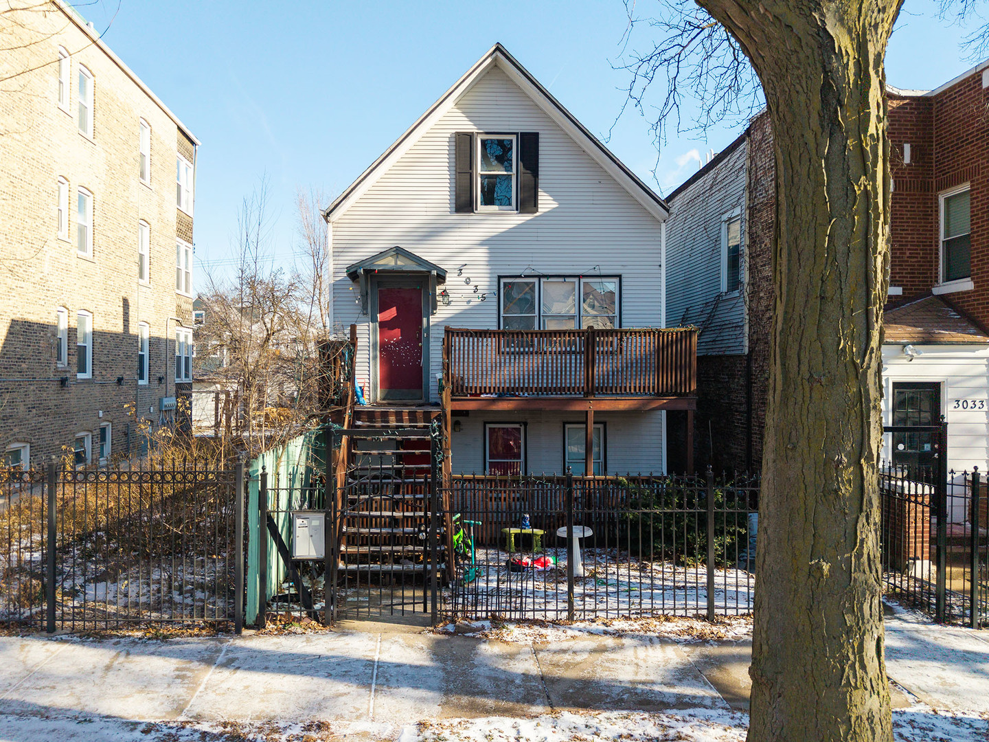 3035 N Monticello Avenue, Chicago, IL 60618